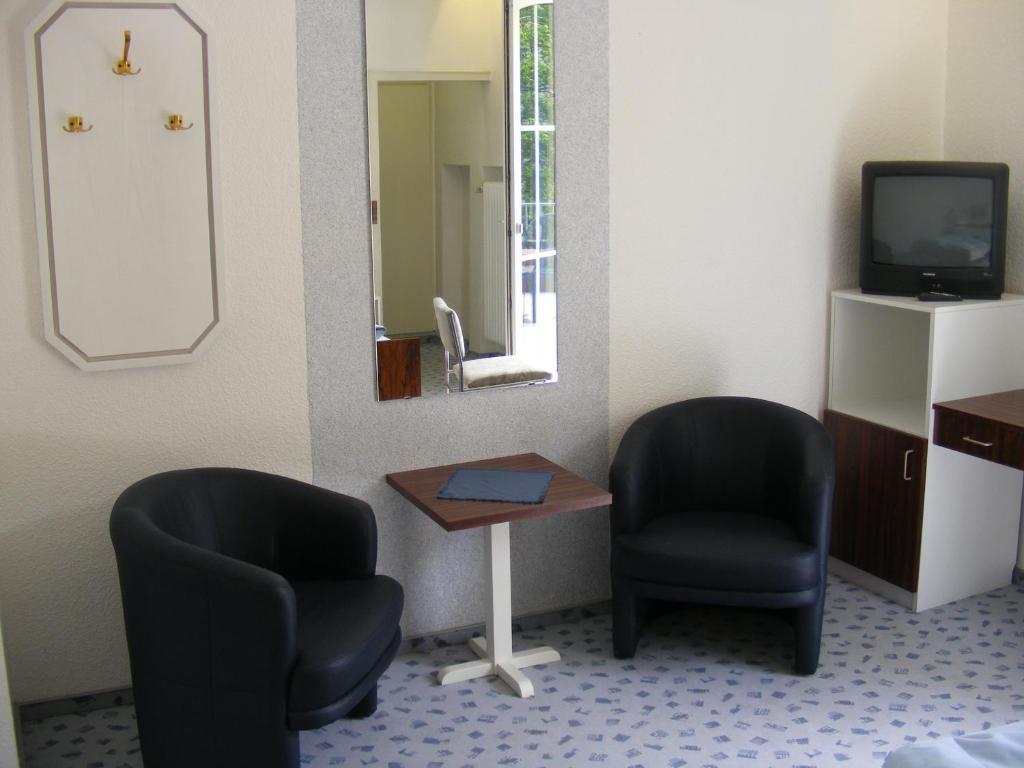 Hotel Diana Garni Bad Bertrich Phòng bức ảnh